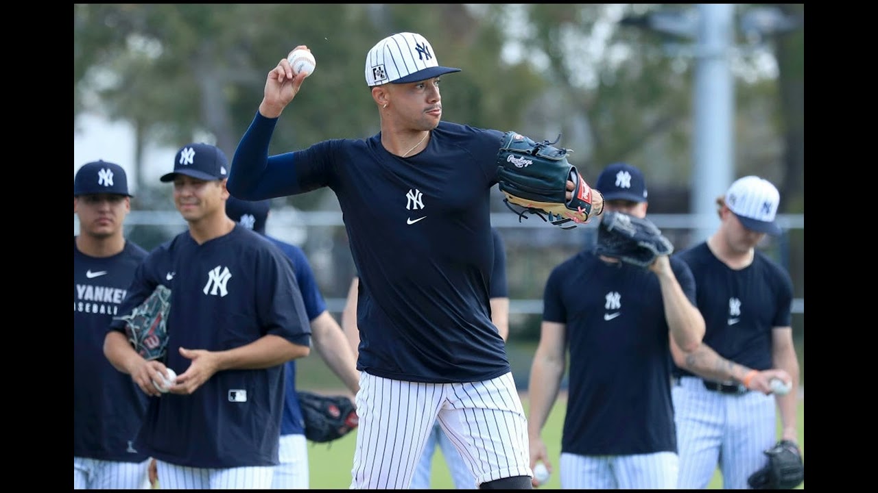 Yankees Break Tradition: Beards Welcome on the Field!