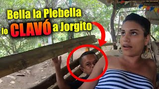 Turisteando en CHONE con las mujeres de Chúpalo, Bella La Plebeya lo somete y se lo clava a Jorgito