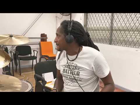 Youtube: Admiral T – Les coulisses de Solid’Art Mizik