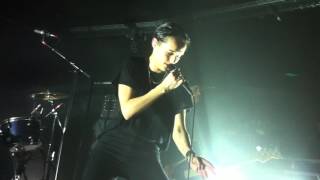 SAVAGES - Evil (Munich, 2016.03.11)