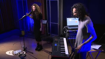 Lorde performing   Royals   Live on KCRW   YouTube