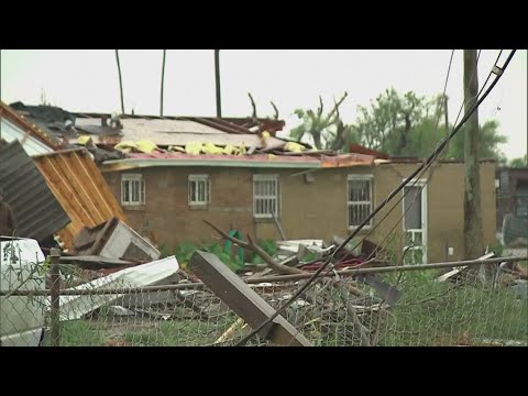 EF1 Tornado touches down in South Texas, killing one and injuring 11 ...