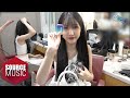 [G-ING] What's In My Bag with SOWON - GFRIEND (여자친구)