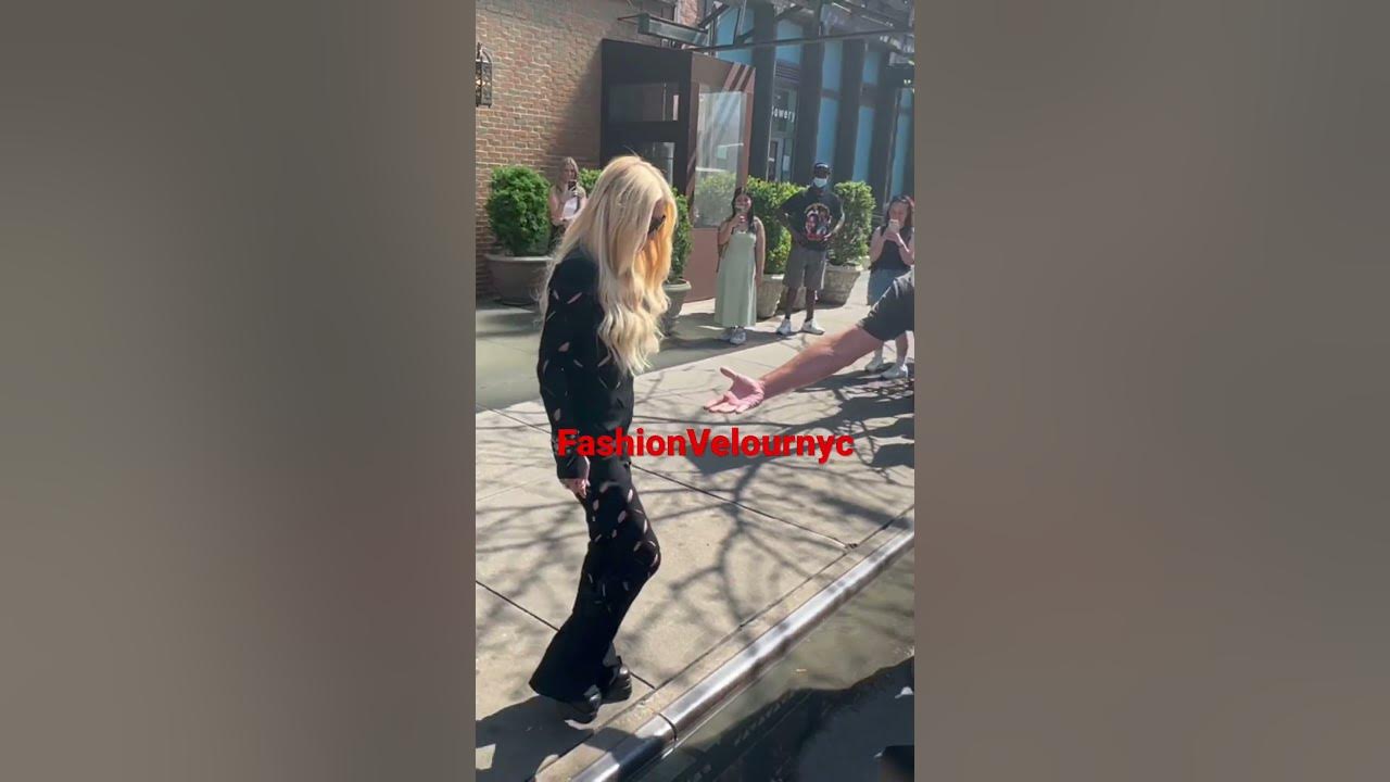#exclusive Jessica Simpson's husband Eric Johnson seen in nyc #trending#entertainment #short #shorts