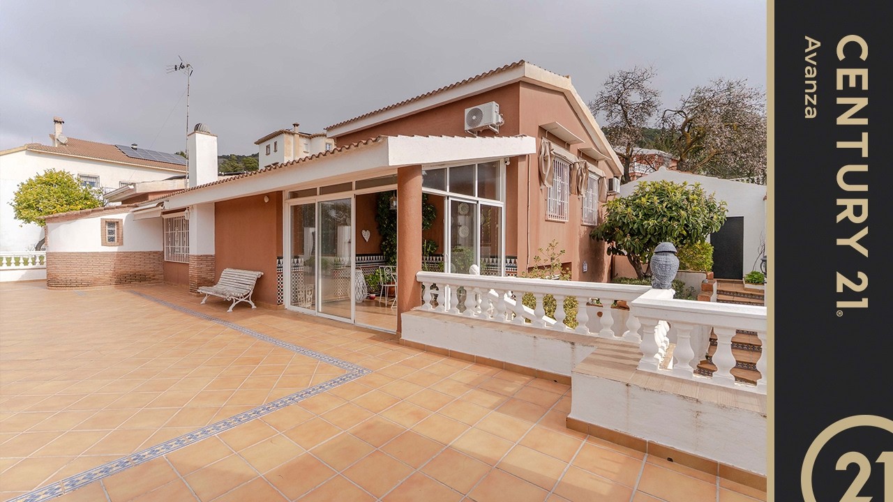 Casa en venta en El Puntal - Padul - Century 21 Avanza Granada