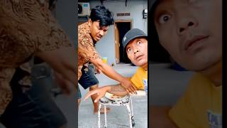 Fighting Over Sauce On The Plate pettadaeng funny kontenai