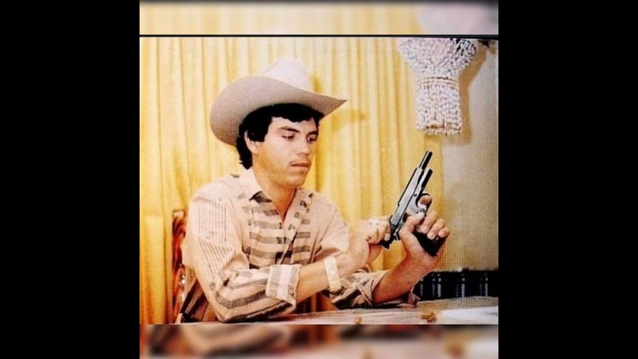 Lindos ojitos azules🎼💯 chalino sanchez YouTube