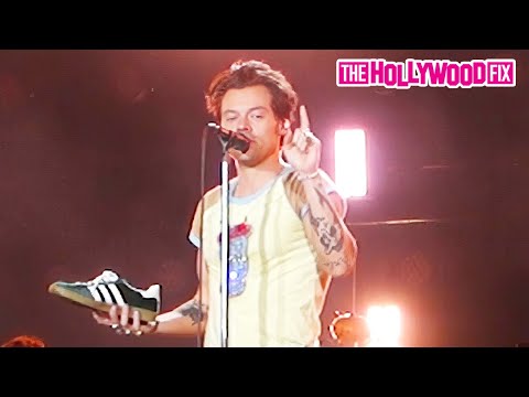 Harry Styles Feels Disgusted & Needs Therapy After Drinking Beer From His Shoe At Australia Concert