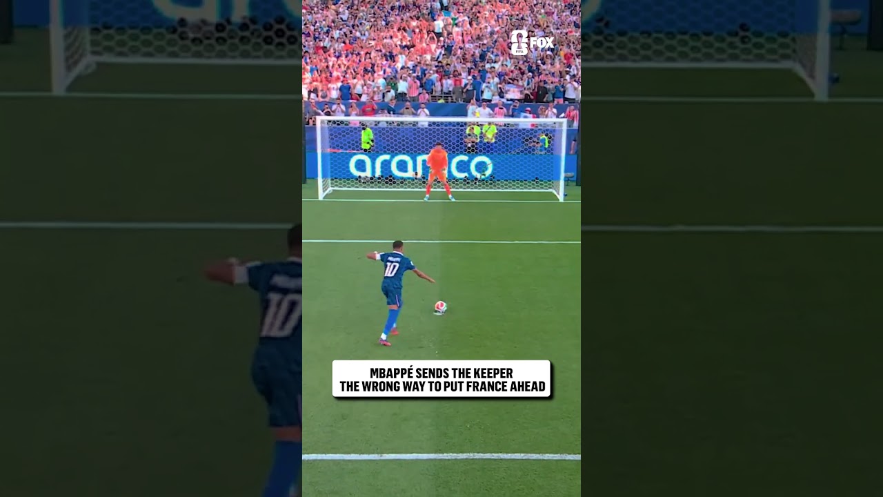 Cool, calm, and composed from Kylian Mbappé 🇫🇷