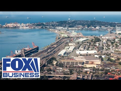 Video: Razlika Med CNBC In Fox Business