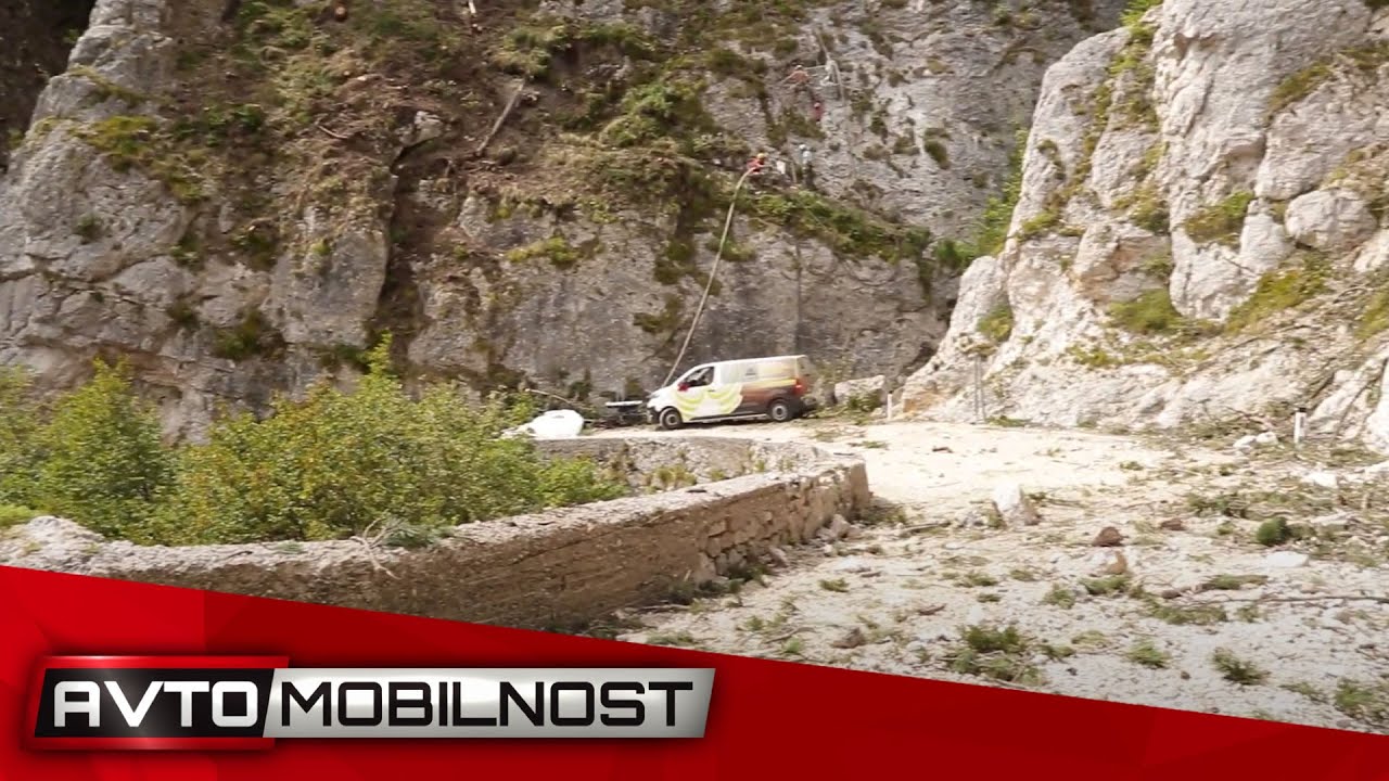 Popravilo idilične ceste Ajdovščina-Predmeja