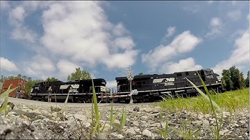 GoPro: Time Lapse of 2 trains in 10mins: Sandusky Ohio 6-6-15