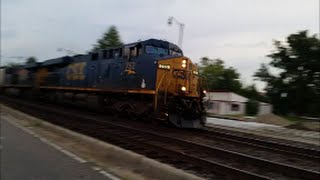 CSX 752 ES44AC-H Leads Q743-04 through Fayetteville NC