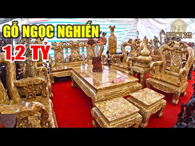 Chiêm ngưỡng bộ bàn ghế Ngọc Nghiến có giá khủng ở Hà Nội