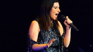 Laura Pausini - Surrender - LIVE PARIS 2014