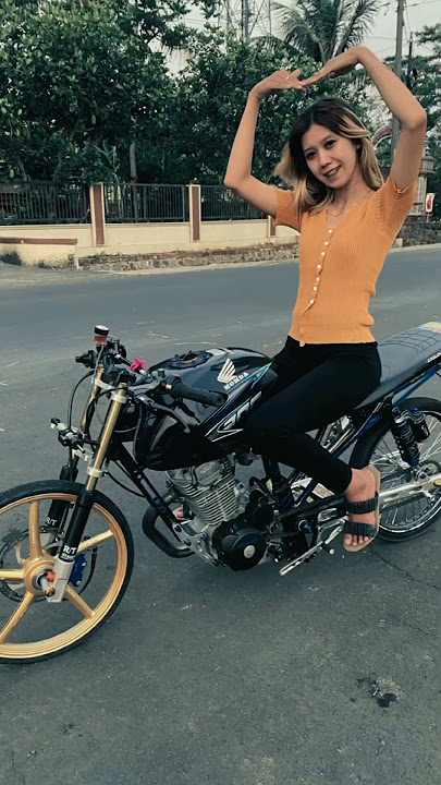 Ladies cantik motor Tiger