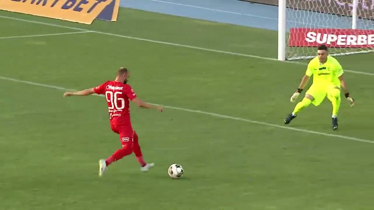 Poli Iași - Hermannstadt 1-3. Gabi Iancu, gol magnific! Câte o bară de  fiecare parte, Robert Ion, eliminat. VIDEO - Playsport