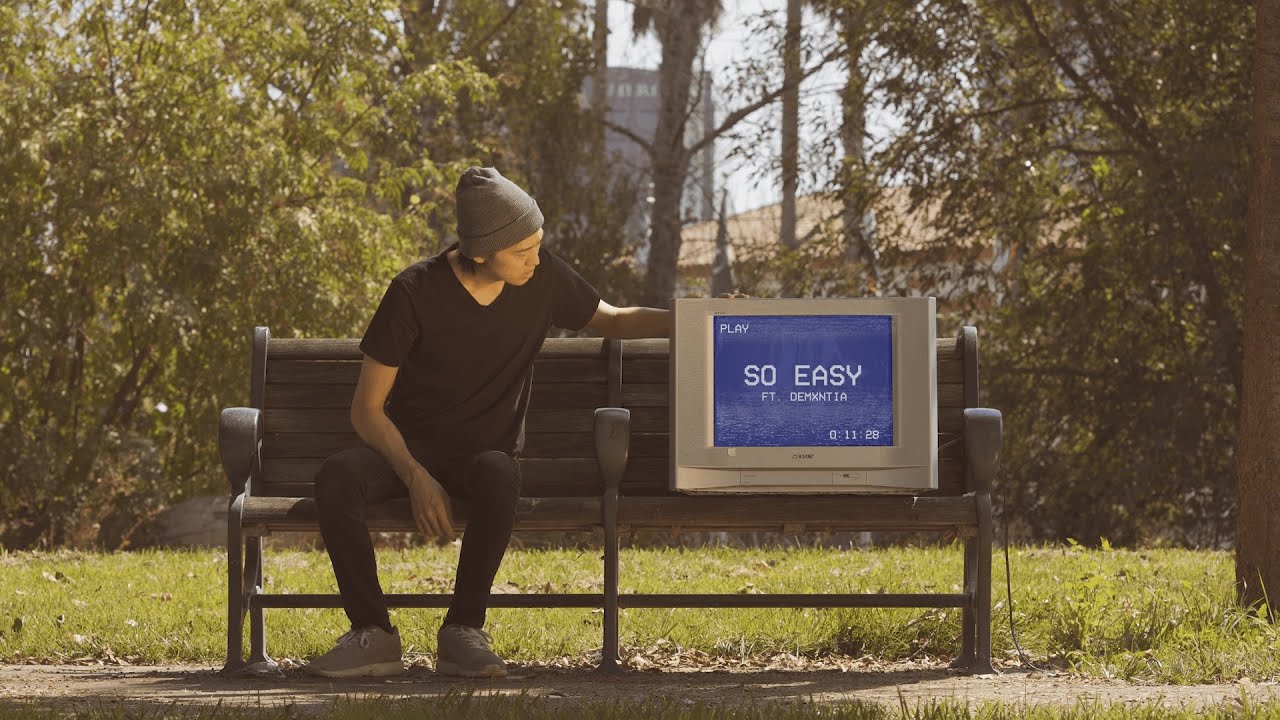 Keepitinside - so easy (ft. demxntia) [OFFICIAL MUSIC VIDEO]