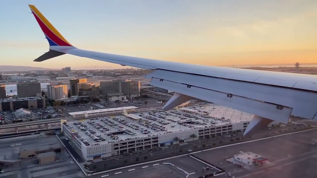 Southwest Airlines Boeing 737 MAX 8 Landing in Los Angeles (LAX)