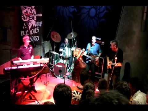 Blue Notes Nel Borgo '08 - Sandra Hall & Gnola Blu...