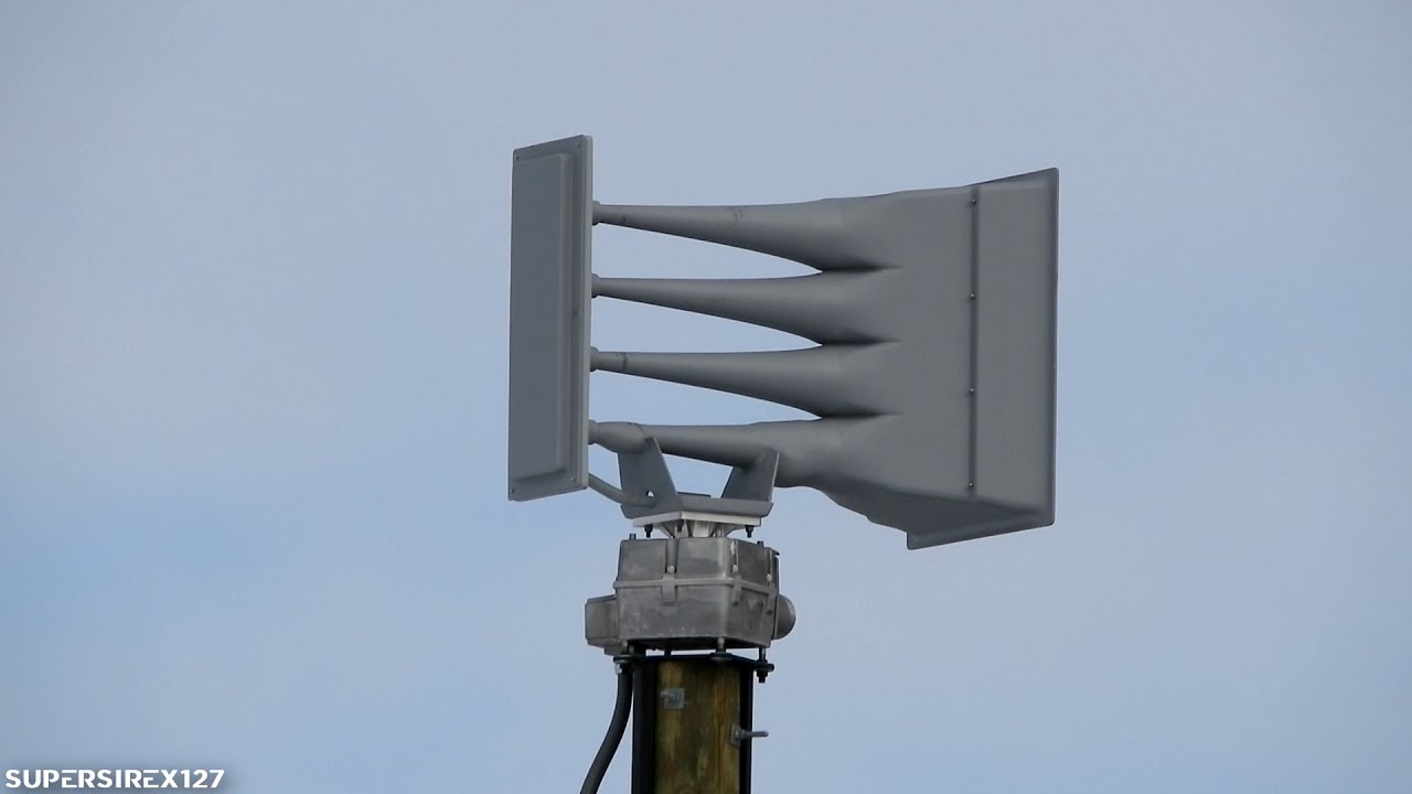 Whelen WPS-4004 Tornado Siren Test | Wail + Ambience | Ball State University, Muncie, IN | 2/12/21