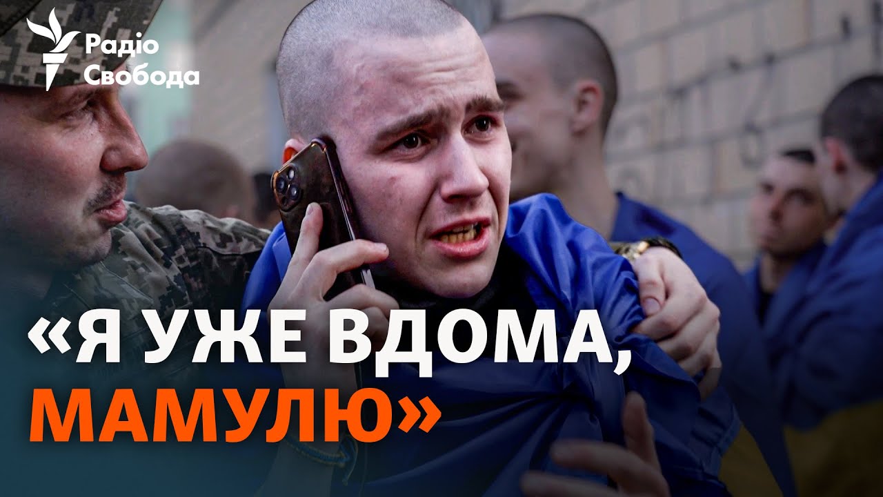 Первые звонки родным и эмоциональные встречи: каким был большой обмен пленными перед Пасхой