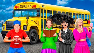 Nous Apprenons les Règles des Autobus Scolaires avec des Amis