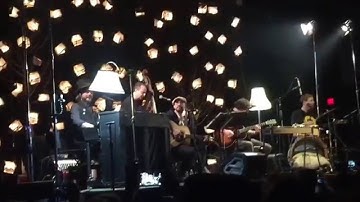 Joe Russo's Almost Dead - Friend of the Devil 12.31.15 live @ The Fillmore (acoustic set)