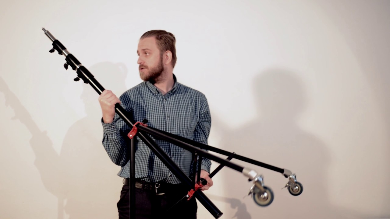 ОНЛАЙН ТРЕЙД.РУ - Видеообзор на Стойка для студийных осветителей FALCON EYES L-3900 ST на пружине