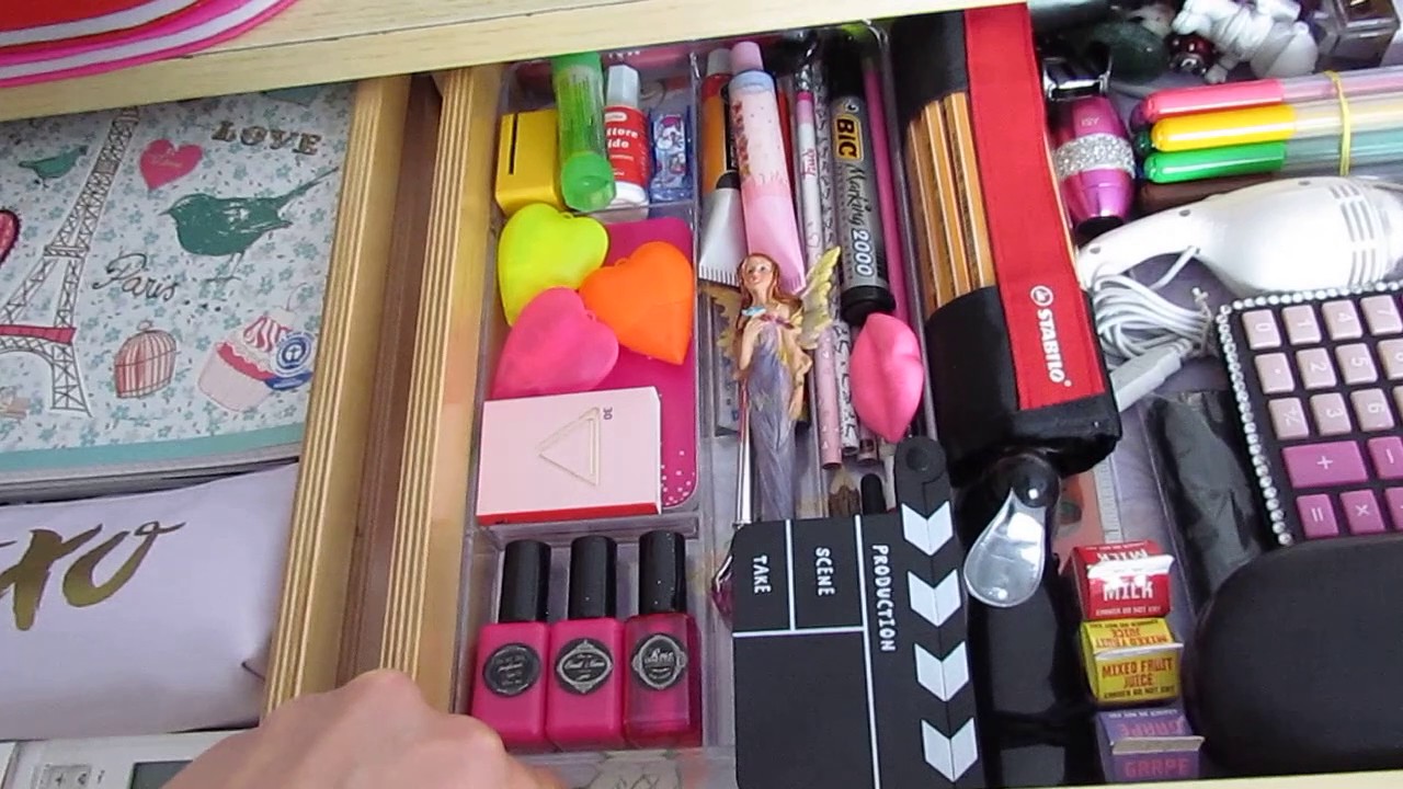 Desk Tour & Organization - ORGANIZZAZIONE DELLA MIA SCRIVANIA