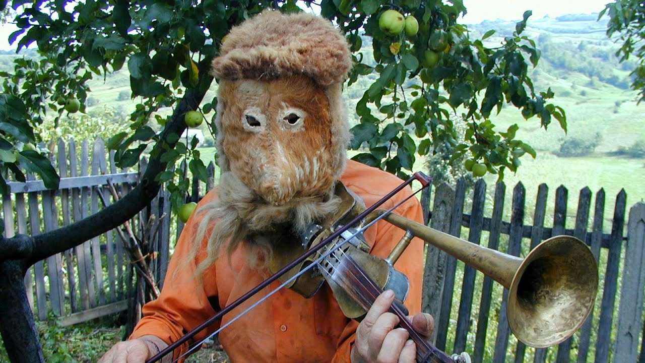 Capra de la Berzunți și măștile țărănești - Tachi Vrânceanu