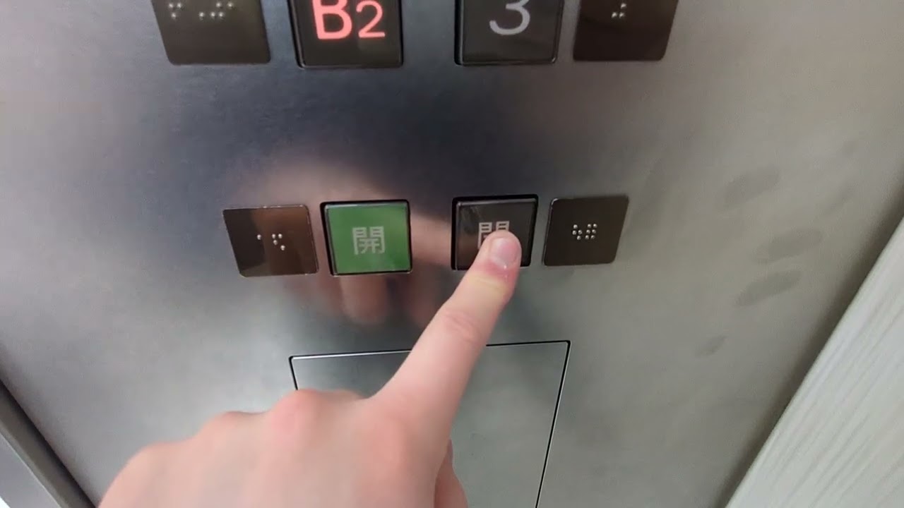 神戸ハーバーランドumie（ノースモール）のエレベーター（3号機）