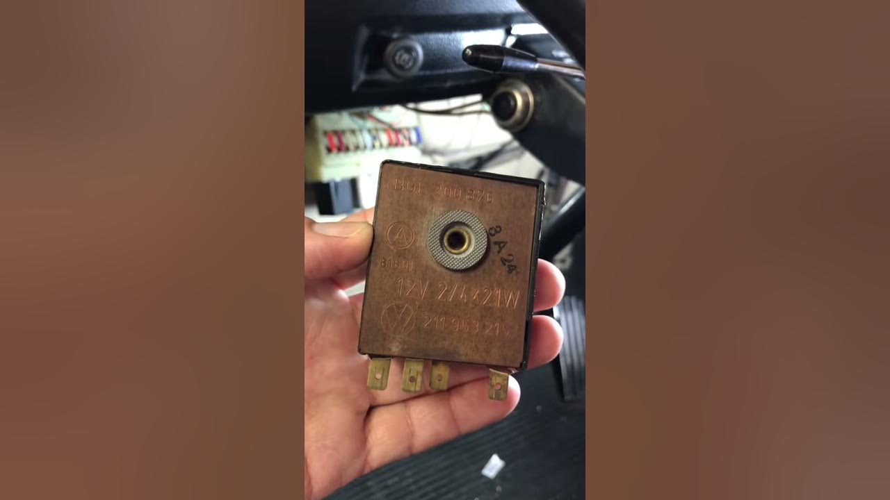 1970 VW bus turn signal /flasher relay YouTube