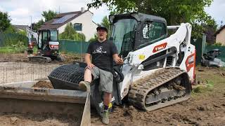 Bobcat T590 a míchací lopata na beton