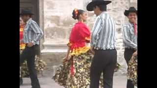 COAHUITL Ballet Folklórico. CAMELINA Región Centro de Coahuila. México.