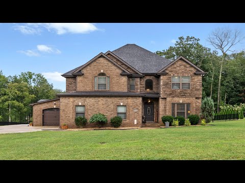 1120 Reda Drive, Clarksville, TN home video tour
