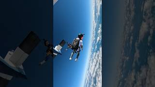 How do you exit a plane?✈️#shorts 📹: eric.sierraaa Net Worth