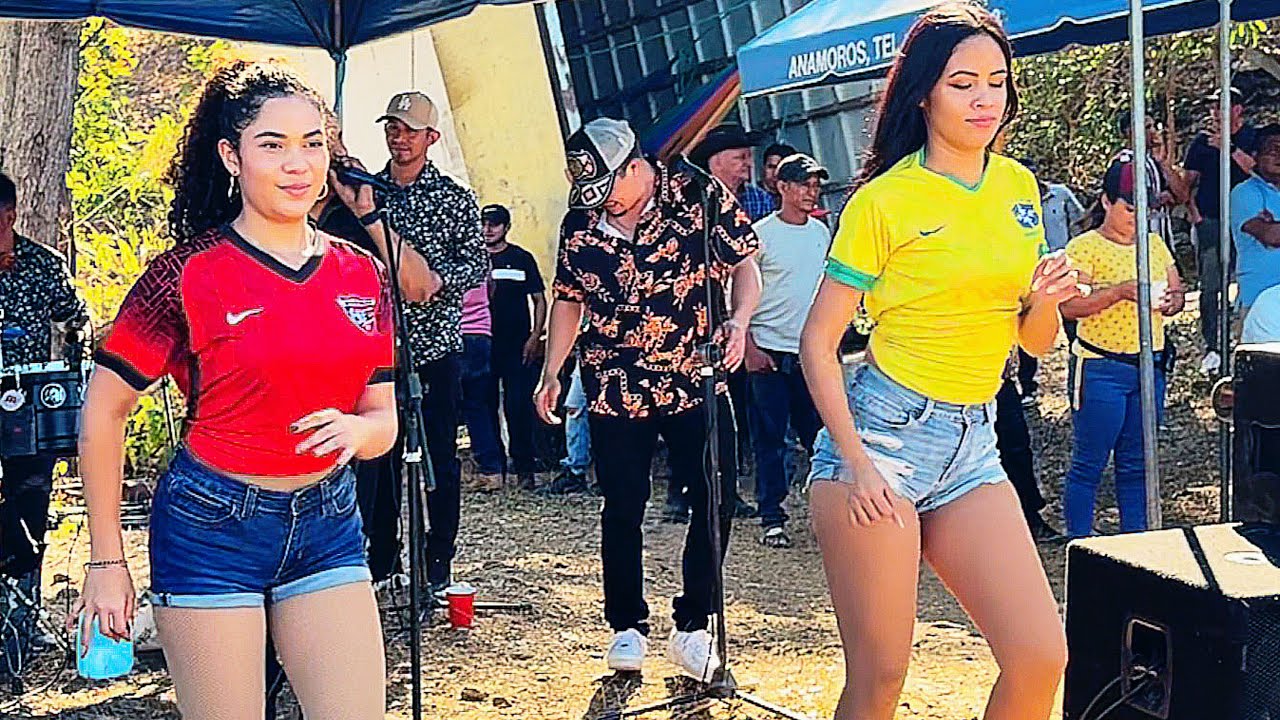 La ormiguita mix. La chanchona de Morazan 