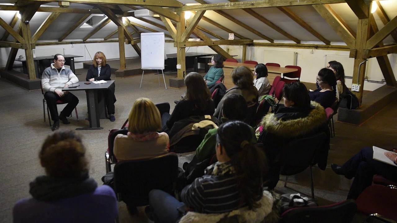 "Comunicarea interculturală - temă prioritară pentru educația publică"