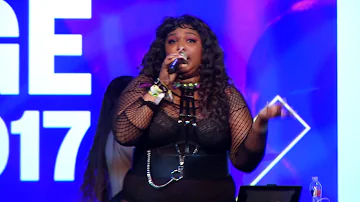 Lizzo - Coconut Oil (Live at SXSW)