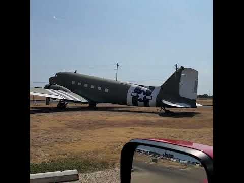 Fredericksburg, Texas Airport Diner.😁❤️🇺🇸