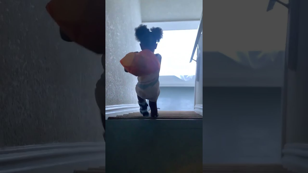 Little Girl Wants To Run Away From Home Collab 