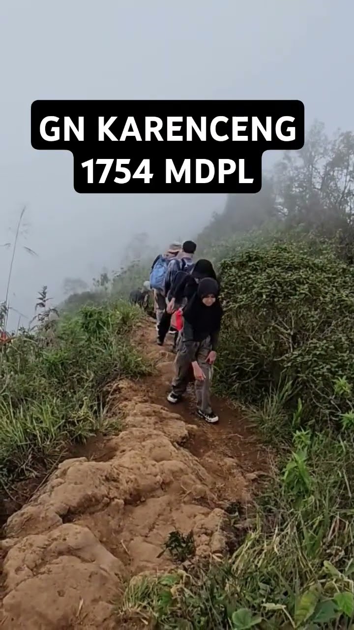 Gunung Karenceng Yang Curam