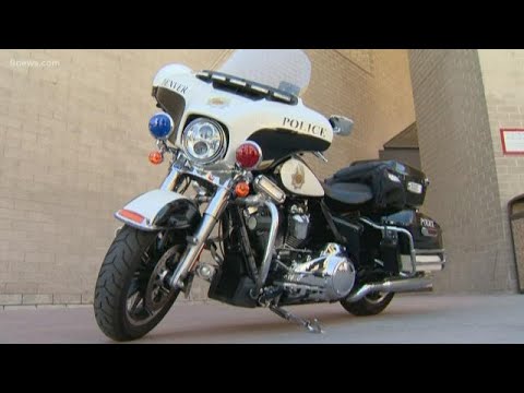 tegna news Denver police motorcycle officer will survive injuries after I-70 crash