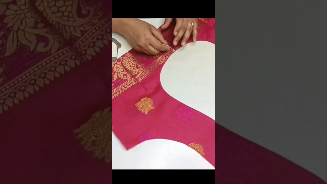 blouse back neck design 