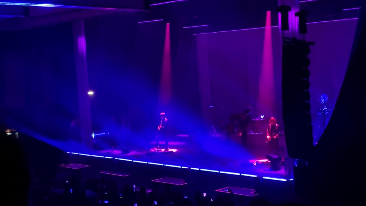 adel-tawil-lieder-live-in-vienna-2020-youtube