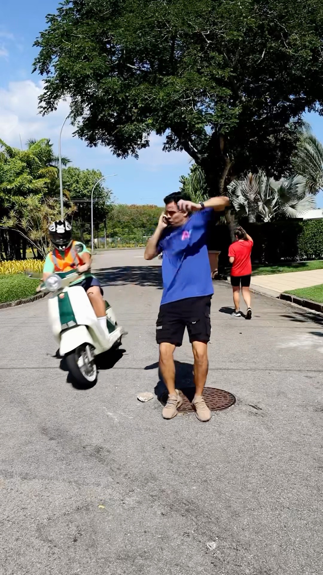 ALGO ESTÁ ERRADO! #shorts