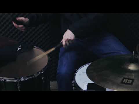 Drum and Bass Floor Tom Jungle Beats- D&B Jungle Drumming.