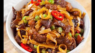 Smażony makaron z wołowiną szybki i prosty przepis / beef pan fried noodles | MajkelGotuje