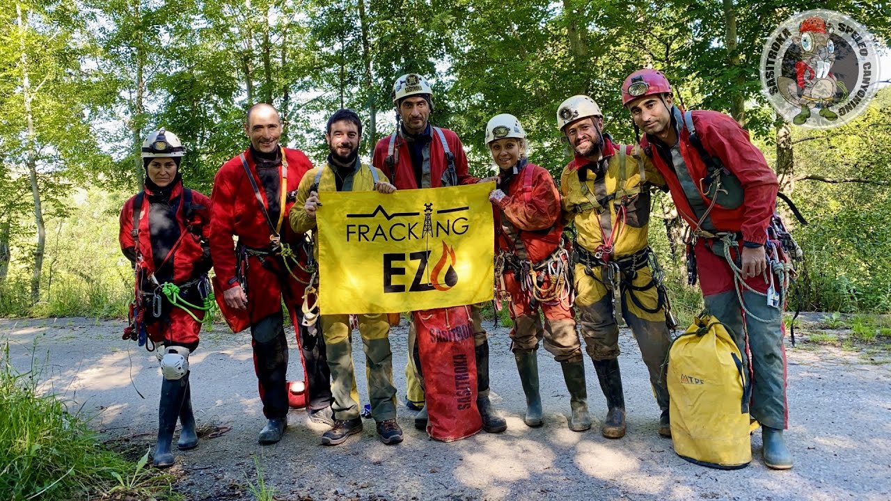 Cueva La Hoyuca. GIANT PANDA ASTRADOME. Sistema De Los Cuatro Valles. Matienzo